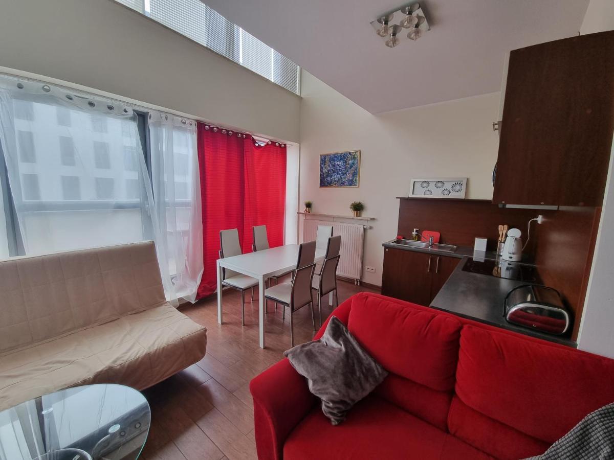 Senator Warsaw Apartments Extérieur photo