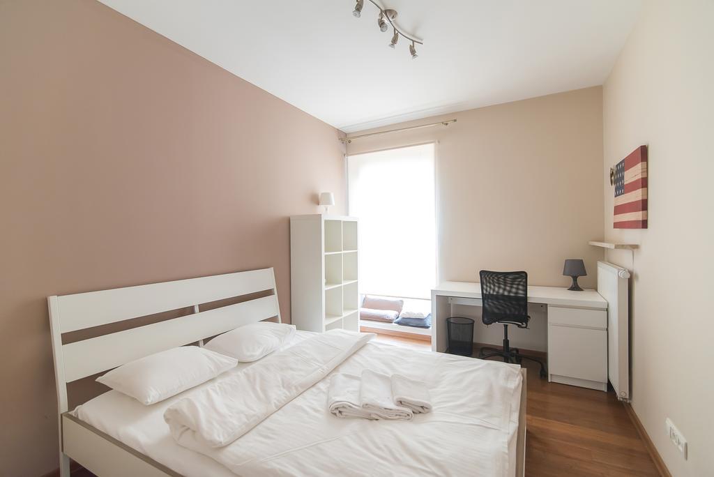 Senator Warsaw Apartments Extérieur photo
